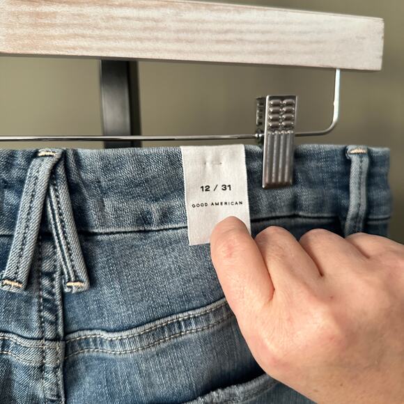 GOOD AMERICAN Good Waist Chew Hem Skinny Jeans 12 NWOT - Picture 5 of 7